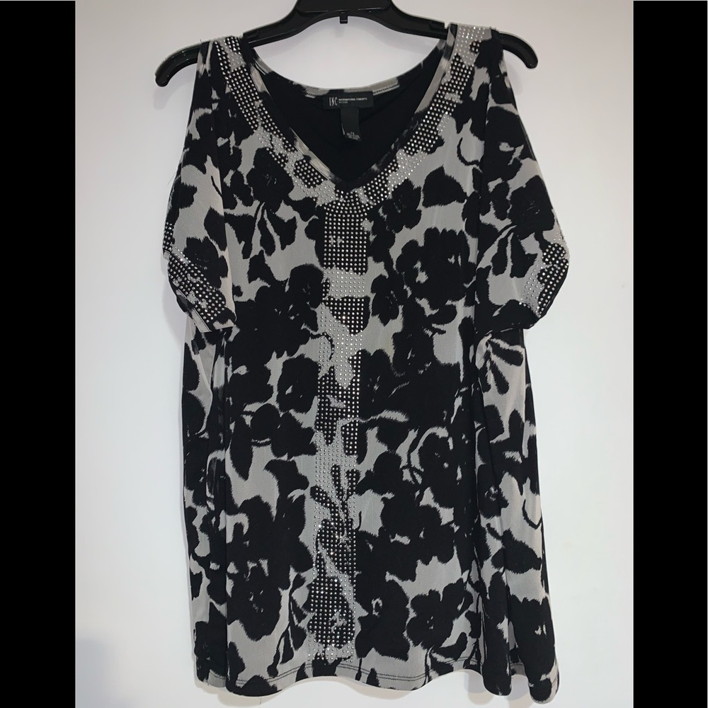 INC Plus Size Cold Shoulder Top 1X Black/Gray